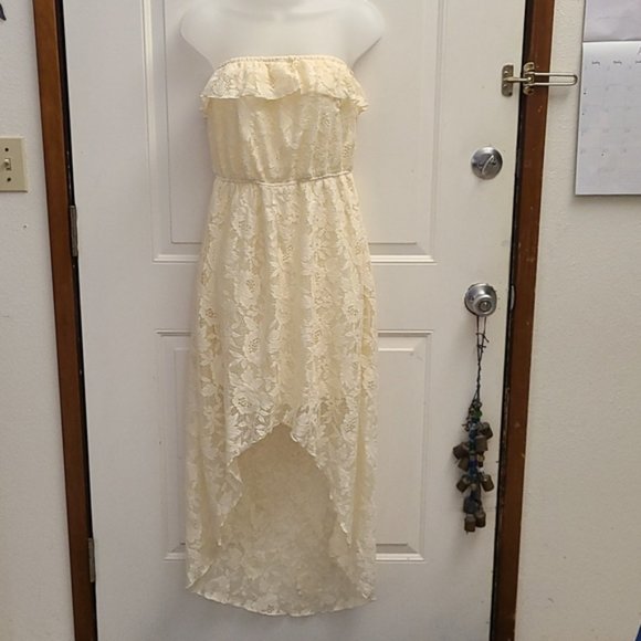 Trixxi Strapless Hi Lo Dress - Picture 2 of 10